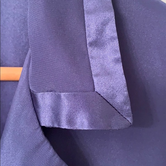 Mystique Intimates Lavender Button Down Nightgown - size Small - Picture 8 of 8